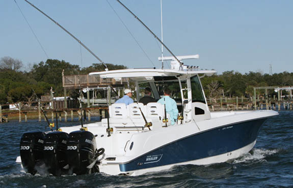 boston_whaler_370_outrage_575w.jpg promo image