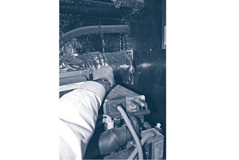 pmyp_0910_01_nautic_air_upgrade.jpg promo image (1) Locate a section of duct work