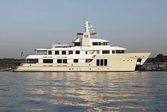 42-meter_e-e_550w.jpg promo image