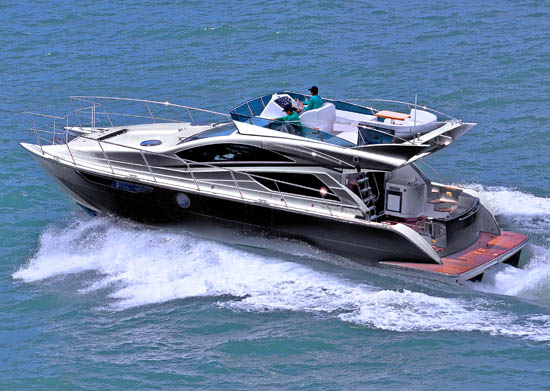 45marescatamaran_550w.jpg promo image