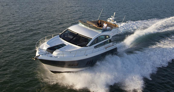 01fairline_squadron_gallery575x305.jpg promo image