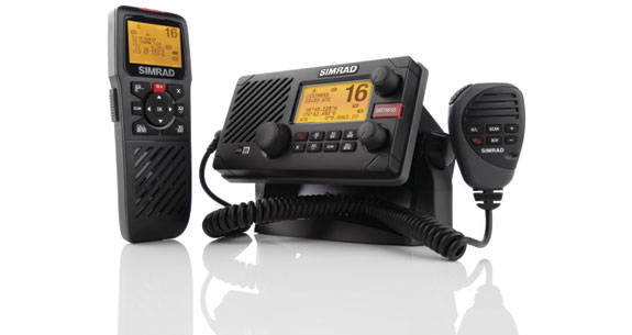 Simrad-RS35-VHF-575x305.jpg promo image