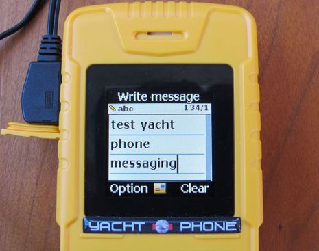 Yacht_Phone_test_messaging_cPanbo.jpg Yacht_Phone_test_messaging_cPanbo.jpg
