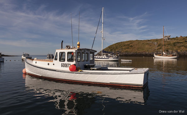 Photo of lobster boat by Onne van der Wal