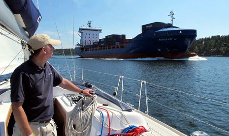 Arcona_430_True_Heading_in_traffic_cPanbo.JPG Arcona_430_True_Heading_in_traffic_cPanbo.JPG