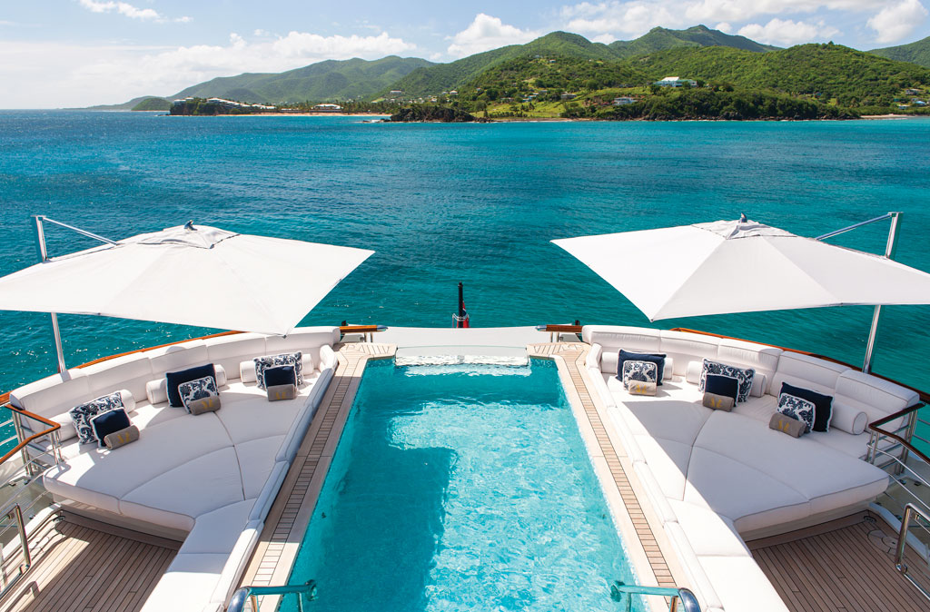 Megayacht Quattroelle - photo: Klaus Jordan
