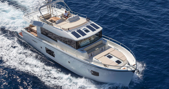 Cranchi_Trawler_53_prm.jpg promo image