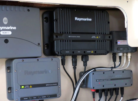 MIBS2015_Raymarine_CP370_install_cPanbo.jpg MIBS2015_Raymarine_CP370_install_cPanbo.jpg