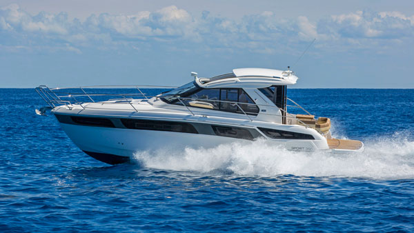 Bavaria 360 Coupe Bavaria 360 Coupe