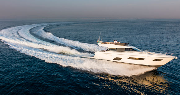 Ferretti-Yachts-550-prm.jpg promo image