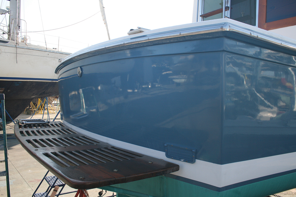 Resurfacing a transom Resurfacing a transom