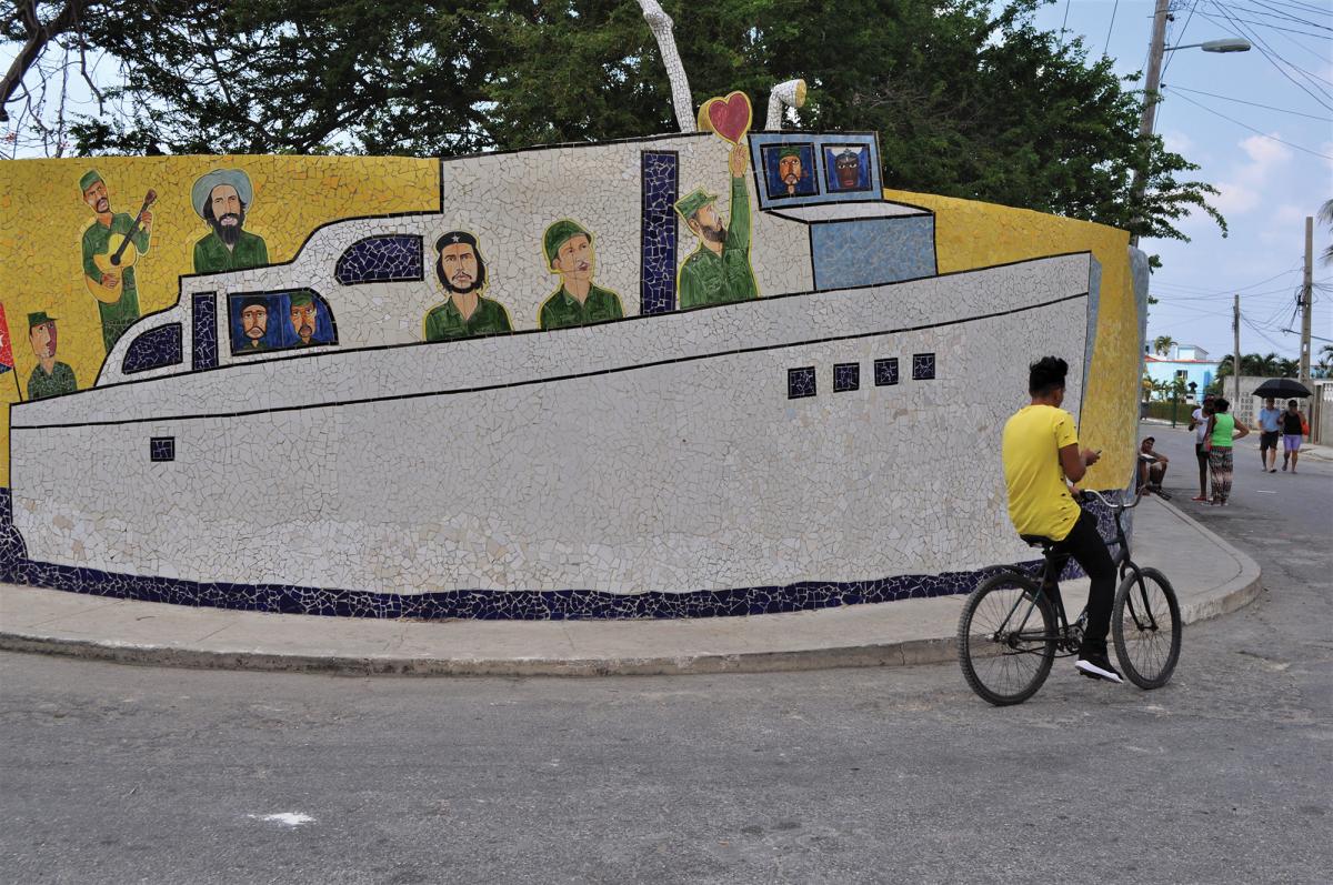 Mural of Granma