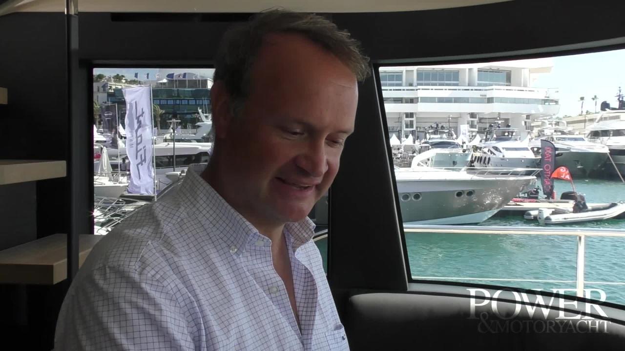 Garmin Quatix 5 on the 73 Navetta