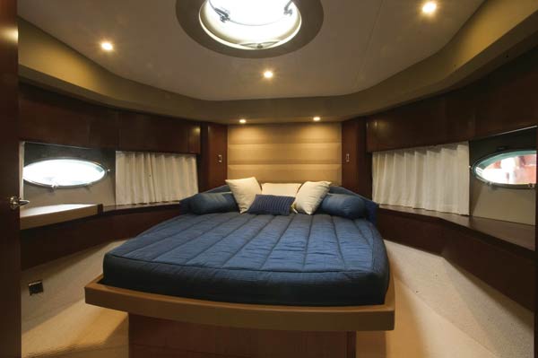 vikingv70-yacht-g6.jpg promo image