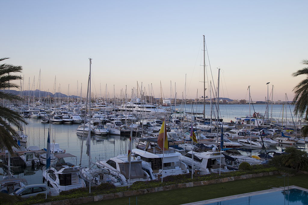 001_fountaine-pajot-44-my.jpg promo image