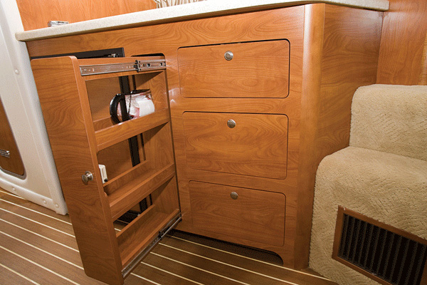 rinker350express-yacht-g6.jpg promo image