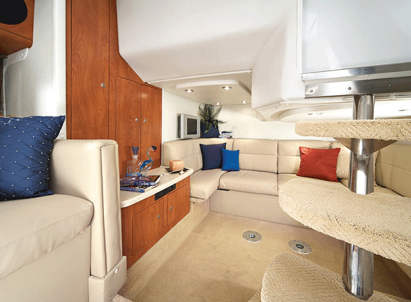 rinker350express-yacht-g11.jpg promo image