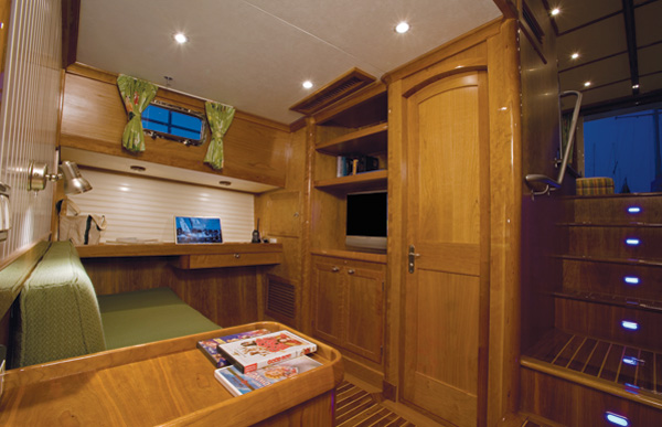 sparkman-yacht-g9.jpg promo image