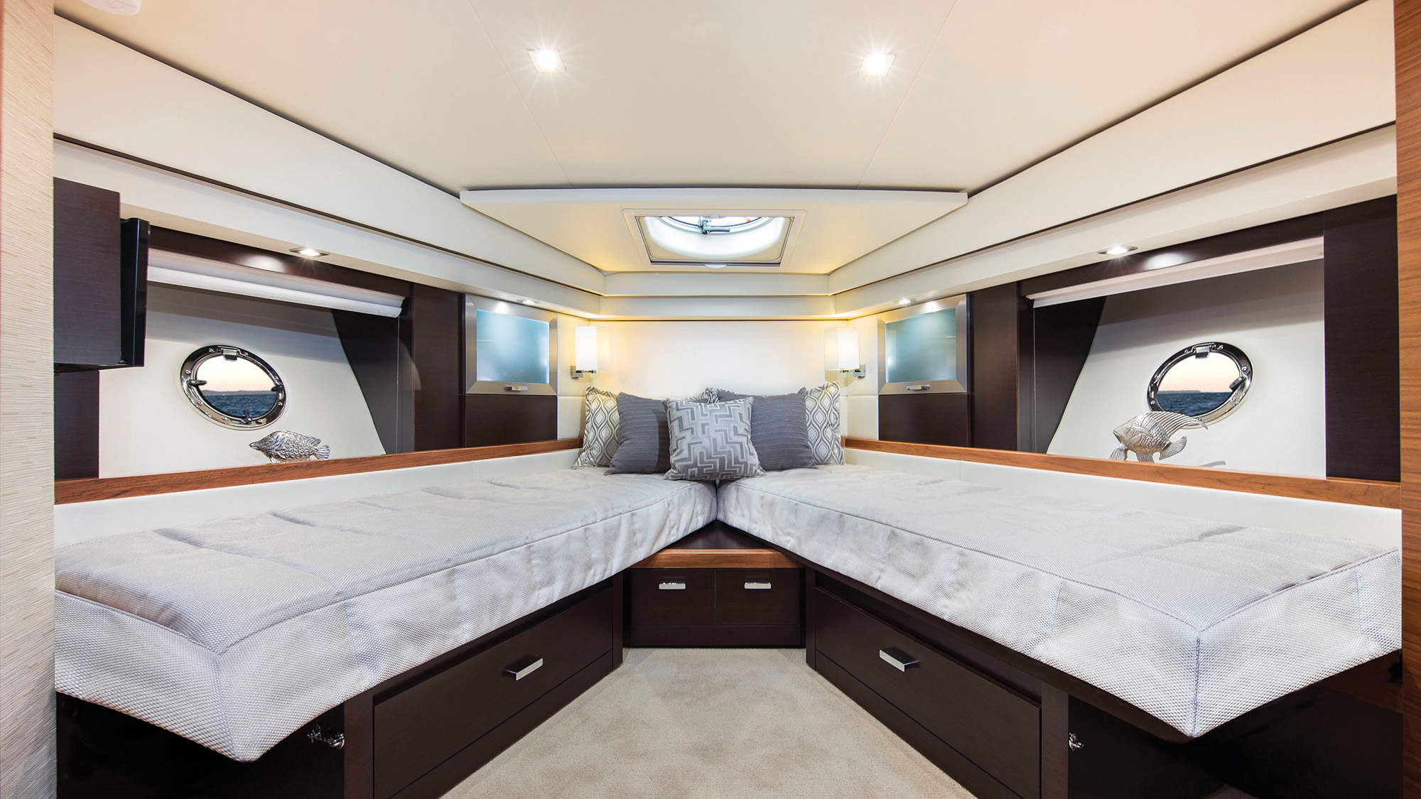 Scissor berths in the forward VIP offers owners—and their guests—options.