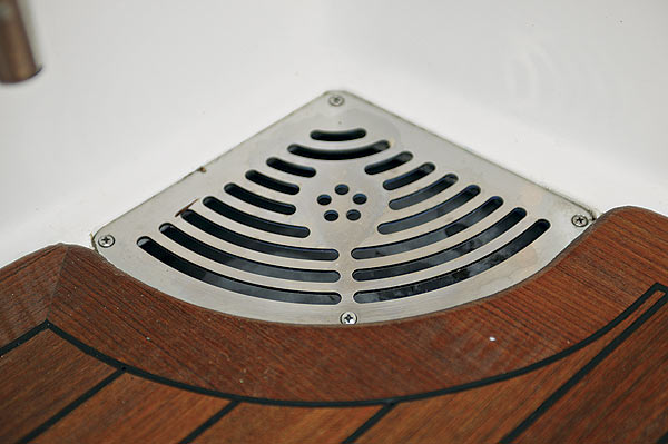 viking68-yacht-g11.jpg promo image