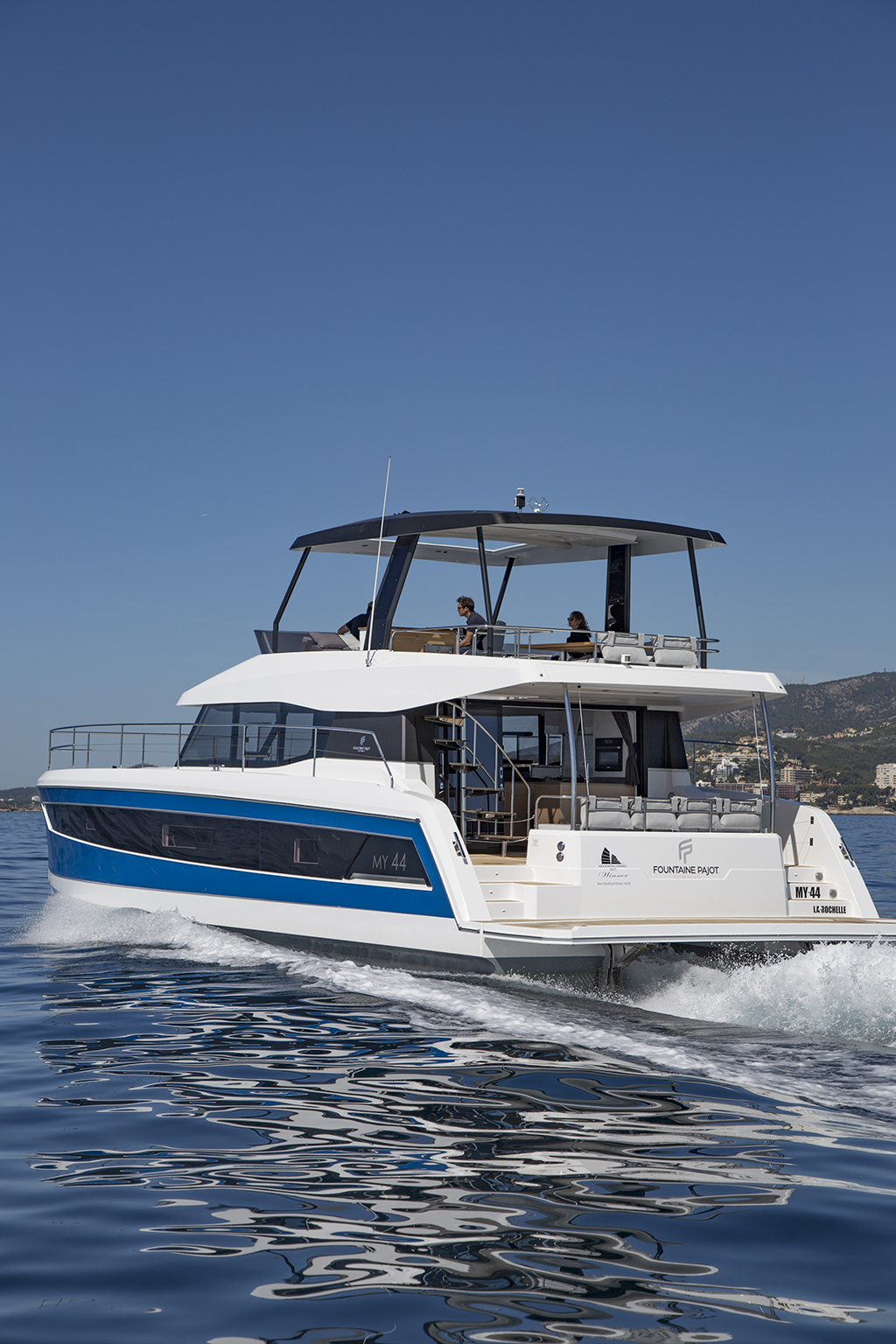 013_fountaine-pajot-44-my.jpg promo image