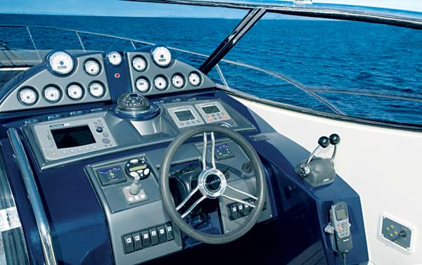 atlantis39-yacht-g6.jpg promo image