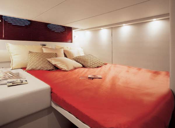 atlantis39-yacht-g2.jpg promo image