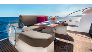 Azimut Atlantis 50 Cockpit Table