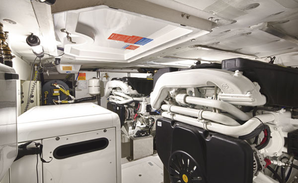 05-Azimut-50F_Engine-Room.jpg promo image
