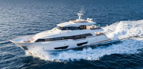 Ferretti Custom Line Navetta 28