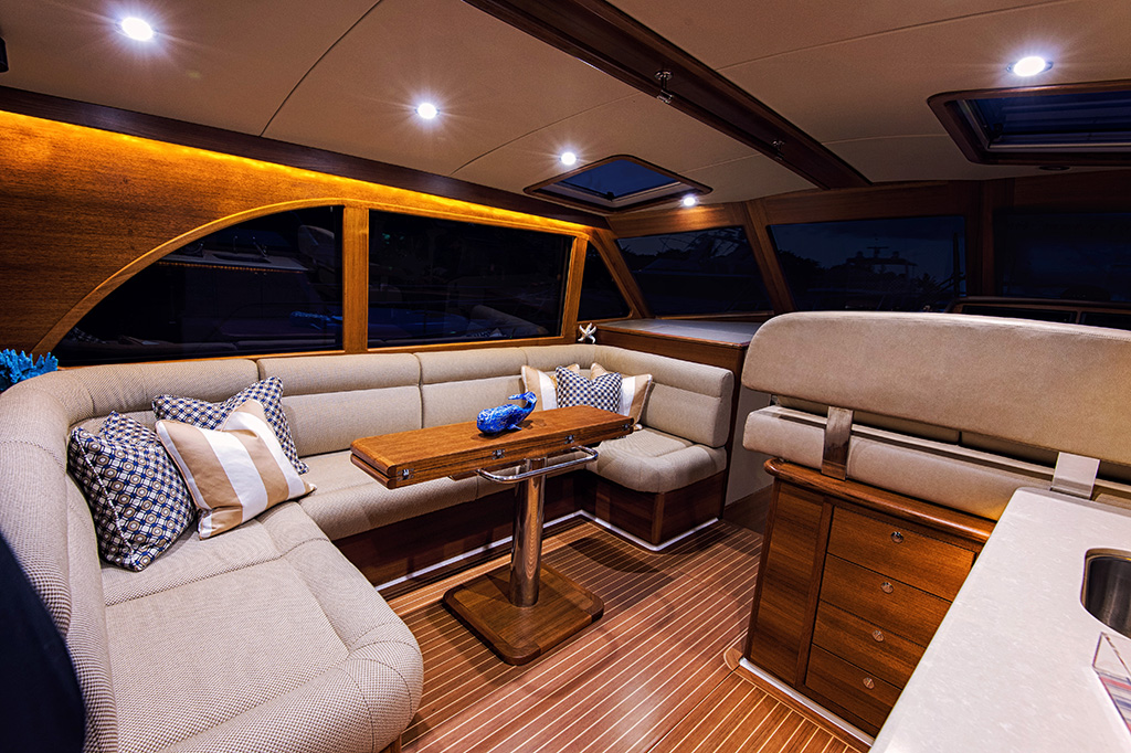 04-eastbay44.jpg promo image