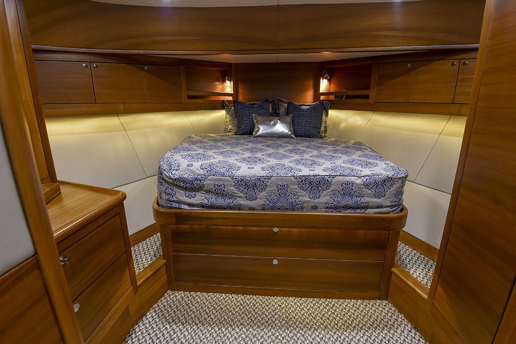 06-eastbay44.jpg promo image