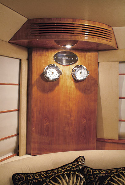 riviera51-yacht-g5.jpg promo image