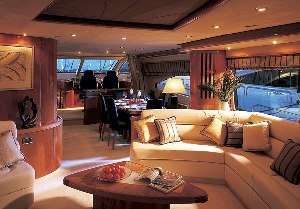 sunseeker82-yacht-g2.jpg promo image