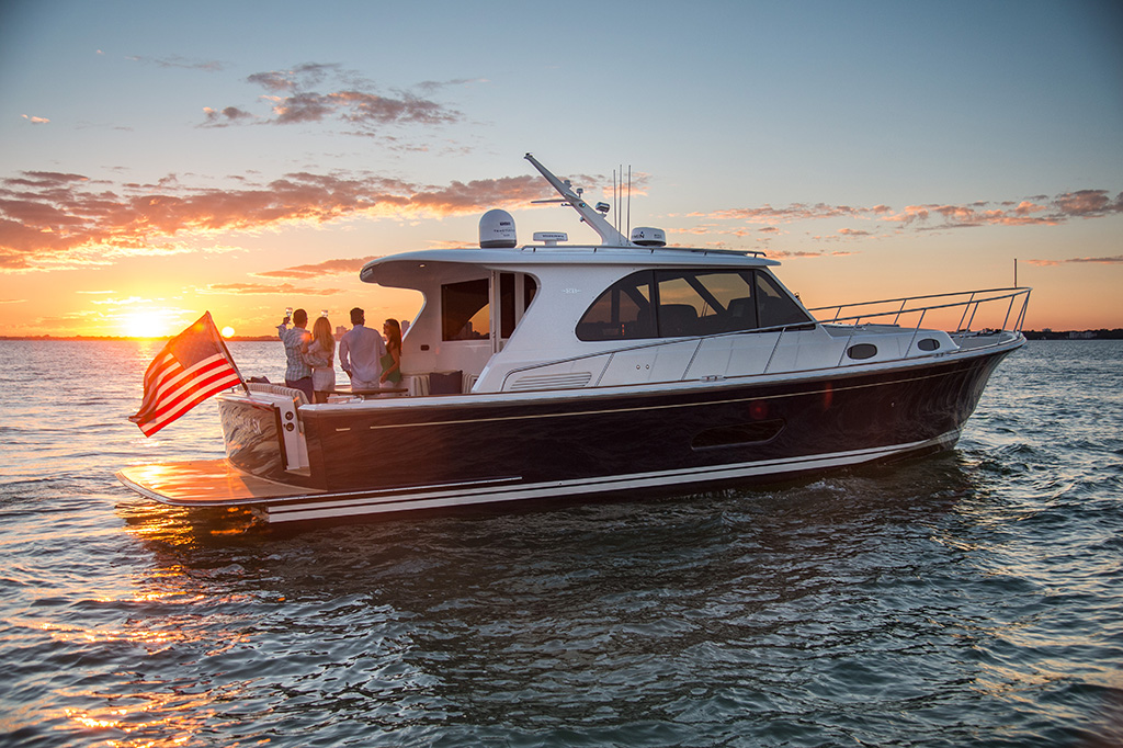 02-eastbay44.jpg promo image