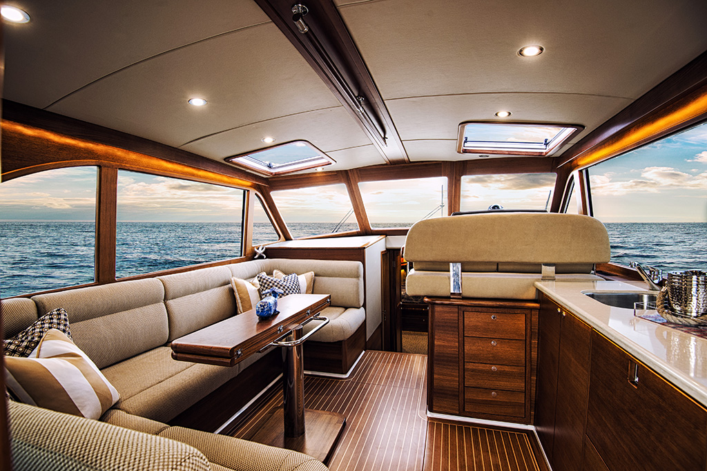 03-eastbay44.jpg promo image