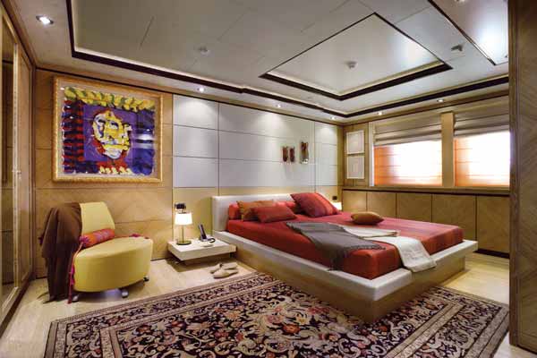 saramour-yacht-g9.jpg promo image