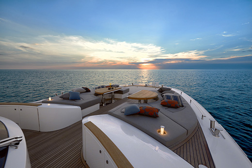 Bow Lounge on the MCY 80