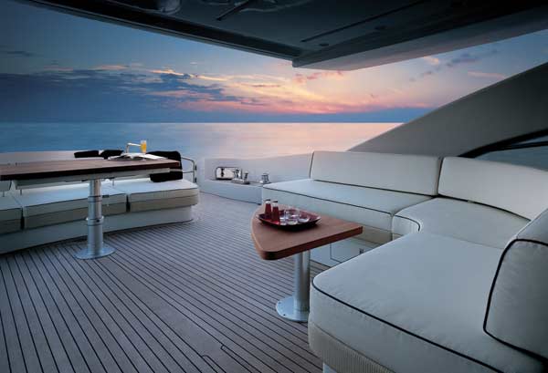 azimut86s-yacht-g1.jpg promo image