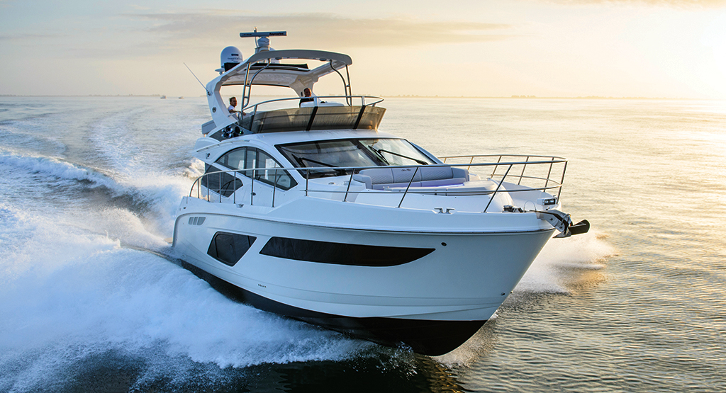 550-FLY-searay-main.jpg promo image