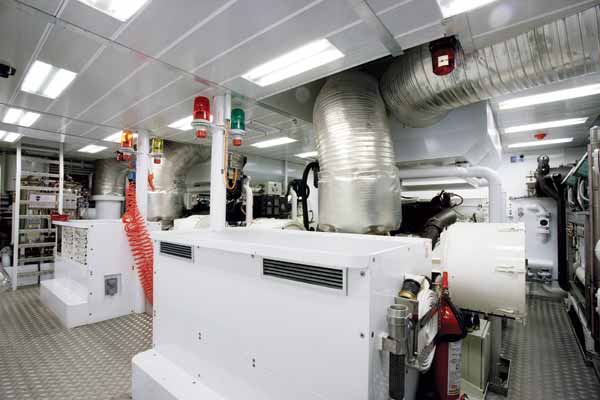 saramour-yacht-g6.jpg promo image