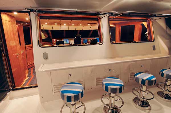 oceanalexander98_yacht-g8.jpg promo image