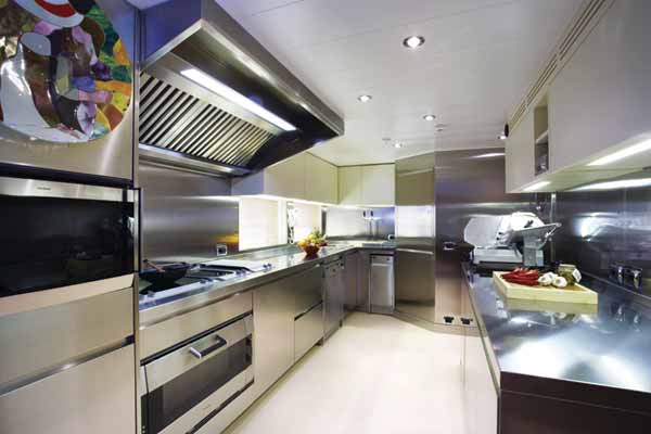 saramour-yacht-g8.jpg promo image