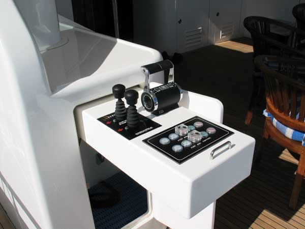 oceanalexander98_yacht-g4.jpg promo image