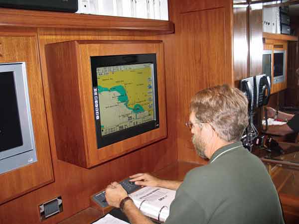 oceanalexander98_yacht-g9.jpg promo image