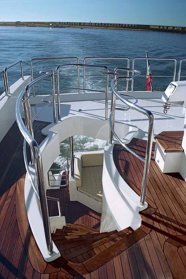 azimut85-yacht-g10.jpg promo image