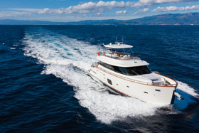 Azimut Magellano 76