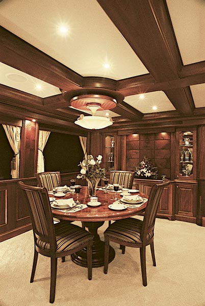 rayburn88-yacht-g5.jpg promo image