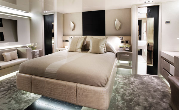 02_MasterStateroom_Pearl75Kelly-Hoppen.jpg promo image