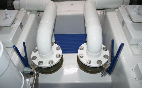 Crash pumps on the Bertram 64